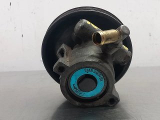 Bomba direccion FORD ESCORT BERL./TURNIER