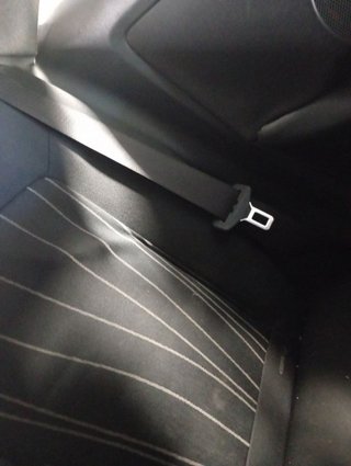 CINTURON SEGURIDAD TRASERO IZQUIERDO Opel Corsa D (2006->)