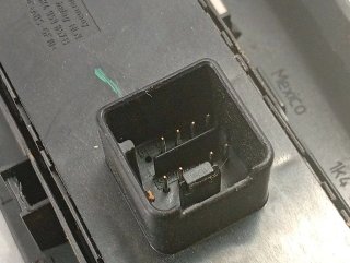 Mando elevalunas delantero izquierdo VOLKSWAGEN