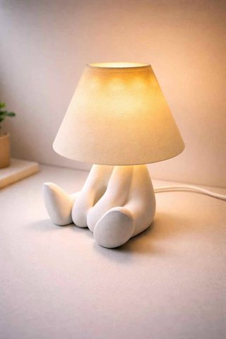 Lámpara de noche con diseño de figura