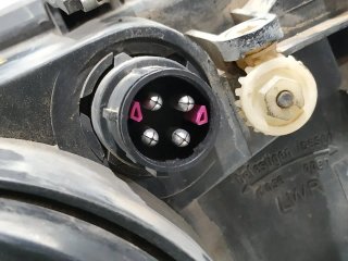 Faro derecho AUDI A6 BERLINA (C4)