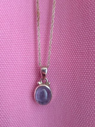 Collar plata piedra lila ovalada