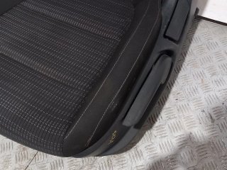 Asiento delantero izquierdo KIA STONIC (YBCUV)