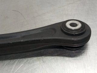 Brazo suspension inferior trasero izquierdo