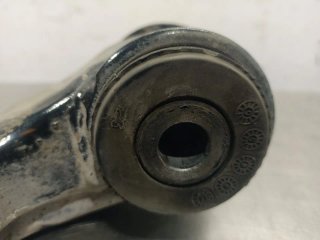 Brazo suspension inferior delantero izquierdo