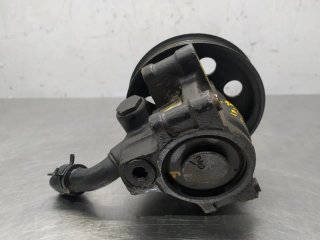 Bomba direccion FORD FOCUS BERLINA (CAK)