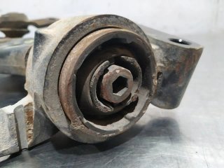 Brazo suspension inferior delantero izquierdo