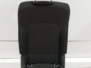 Asientos trasero derecho KIA CARENS (RP)
