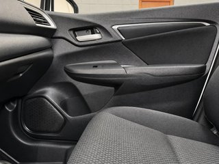 Honda Jazz 1.3 i-VTEC COMFORT NAVI