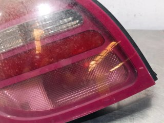 Piloto trasero izquierdo NISSAN ALMERA (N16/E)