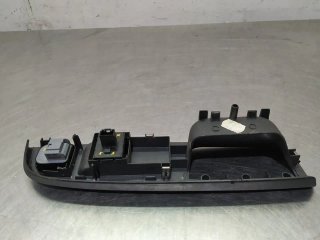 Mando elevalunas delantero izquierdo VOLKSWAGEN