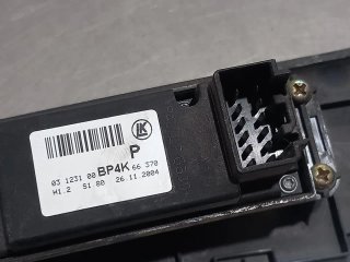 Mando elevalunas delantero derecho MAZDA 3