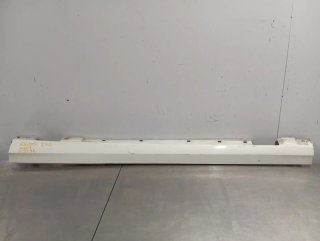 Faldon lateral MERCEDES-BENZ CLASE C (BM 204)