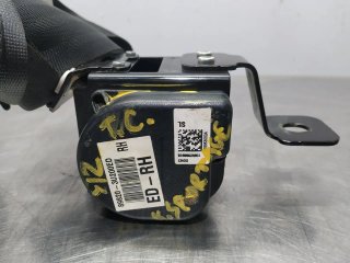 Cinturon seguridad trasero central KIA SPORTAGE