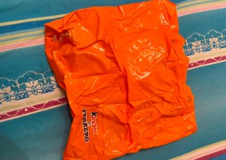 Borsa gonfiabile Kinder Ferrero arancione