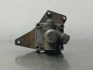 Bomba direccion AUDI 80/90 (893)