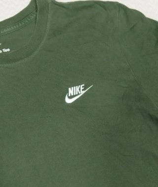 Camiseta Nike Verde Militar Hombre Talla M
