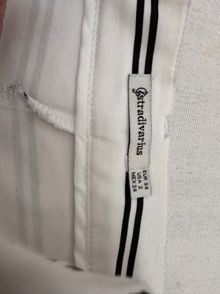 Pantalón corto rayas blanco y negro T. XS