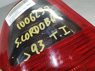 Piloto trasero izquierdo SEAT CORDOBA BERLINA