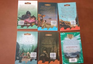 Lote libros Mondragó + Busca fieras