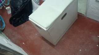 Zapatero con asiento