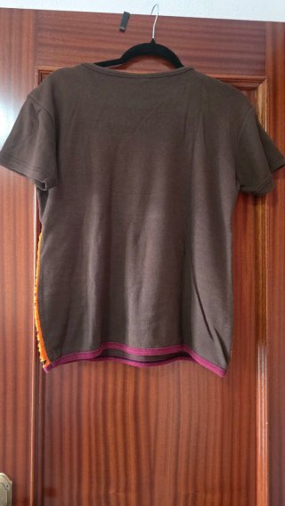 2 Camisetas bohemias Roja y Marrón L 100% algodon