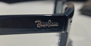 Gafas de Sol Ray-Ban Wayfarer Negras Rojas