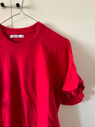 Maglietta Pull&Bear rossa con volant S