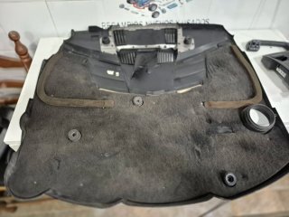 Tapa motor Mercedes ML 320 CDI