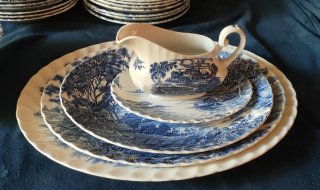 Vajilla Vintage Ridgway Staffordshire Azul/Blanco