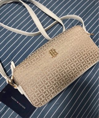 Bolso Tommy Hilfiger Beige y Blanco