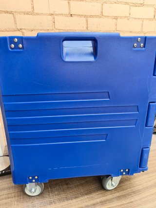 Contenedor isotérmico Vevor azul con ruedas, 90 l