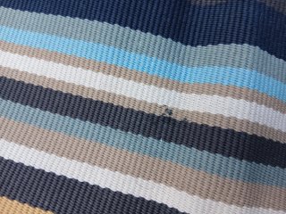 Alfombra exterior rayas beige y azul