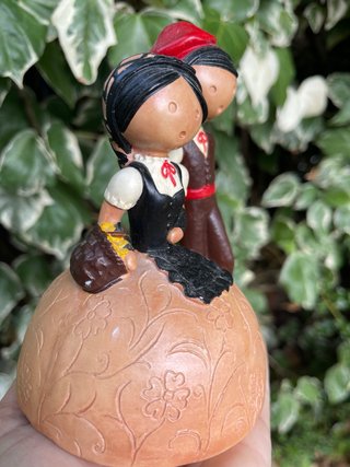 Figura pareja cerámica tradicional