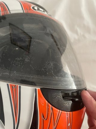 Casco de moto LAZER blanco y naranja