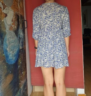 Vestido floral azul y gris