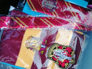 Bufanda y Parche Gryffindor Harry Potter