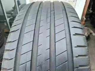 235 60 R18 103V Michelin - 1 neumático +70%