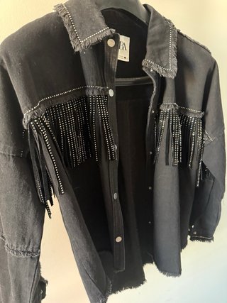 Chaqueta Zara Negra Flecos Mujer