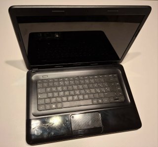 Computer Portatile Nero Accessori Inclusi