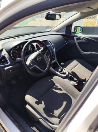 Opel Astra familiar Muy cuidado ⚠️