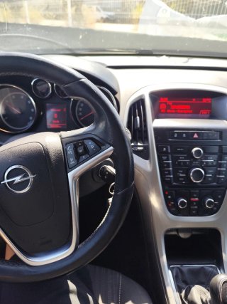 Opel Astra familiar Muy cuidado ⚠️