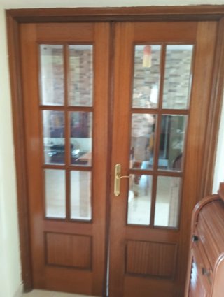Puertas de madera para vivienda