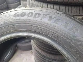 215 65 R17 99V Goodyear - 1 neumático km.0