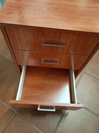 Cajonera de ruedas para escritorio