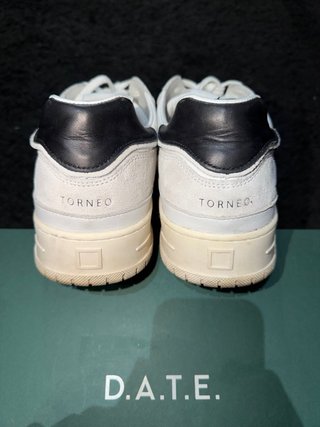 Sneakers D.A.T.E. bianche e nere
