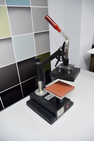 Plancha Térmica para Escudos Pecho