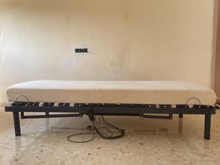 2 Camas Articuladas Eléctricas con colchón