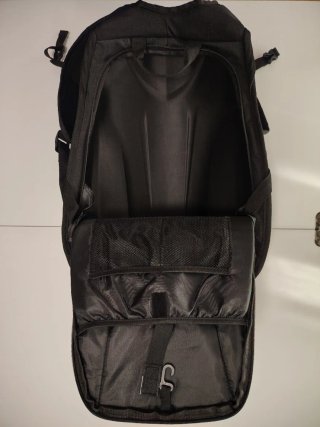 Mochila Rígida Moto Course Negra