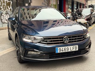 Volkswagen Passat 2.0 TDI R-Line año 2020